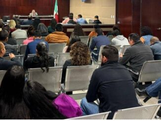 En una sola audiencia, vinculan a proceso a 30 imputados por el delito de robo