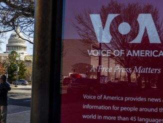 Trump deja morir a la histórica Voz de América por «antiamericanos»