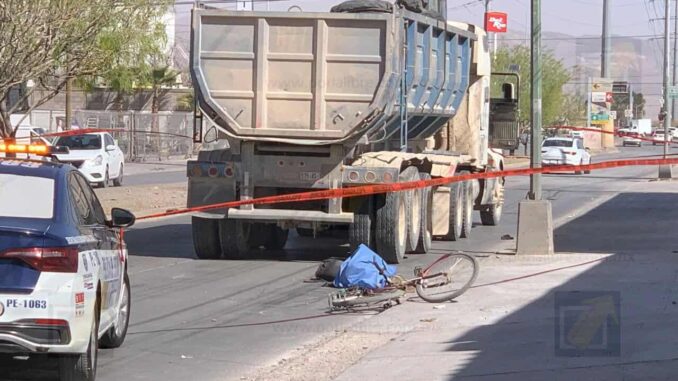 Ciclista pierde la vida tras ser arrollado por camión en colonia Aeropuerto