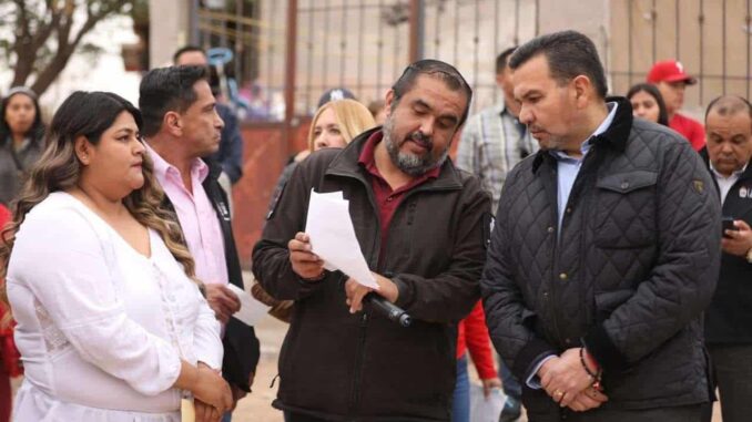 Entregan obras de pavimentación en El Mezquital