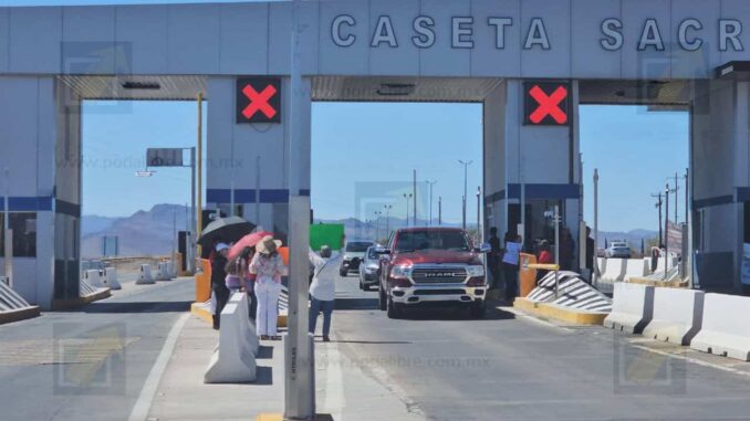 Maestros liberan caseta de Sacramento en demanda de jubilaciones y servicio médico dignos