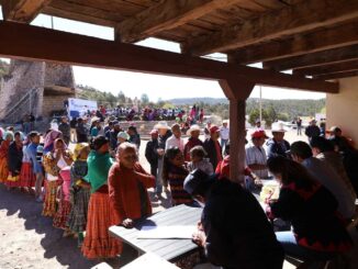 Benefician con 12 toneladas de alimento a 300 familias de Bocoyna