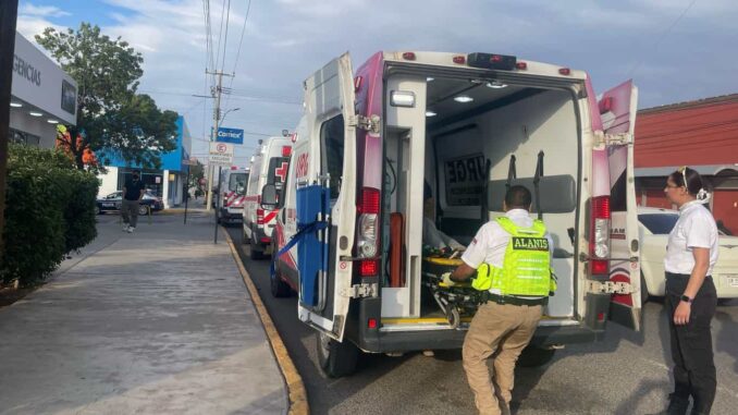 Volcadura en «Mal Paso» deja a una mujer fallecida, 4 lesionados