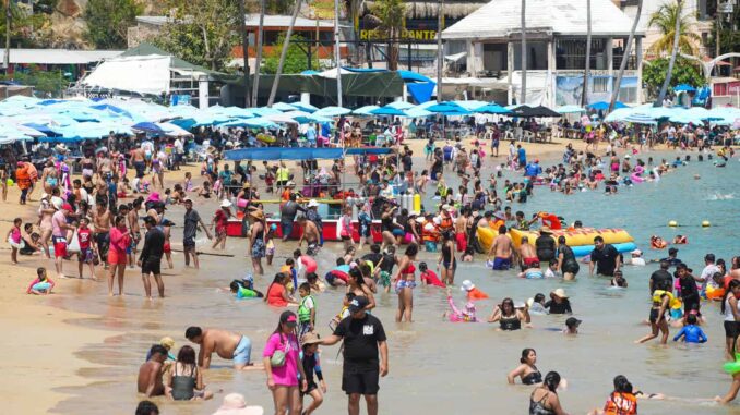 México empieza con optimismo la Semana Santa al prever un 2,1 % más de turismo