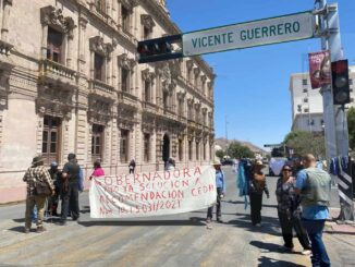 Protesta bloquea avenida Aldama en exigencia de reparación por recomendación de la CEDH