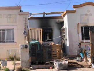 Atienden incendio en vivienda de Villas del Rey; sin personas lesionadas