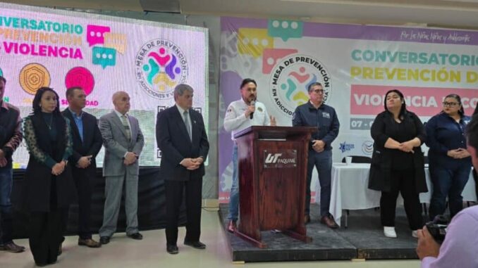 Fiscal de la Zona Noroeste participa en conversatorio sobre prevención de la violencia en las escuelas