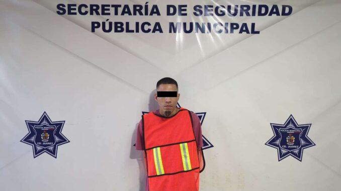 Detienen a hombre con orden de aprehensión vigente