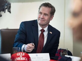 Trump destituye a su consejero de Seguridad Nacional tras el escándalo del ‘Signalgate’