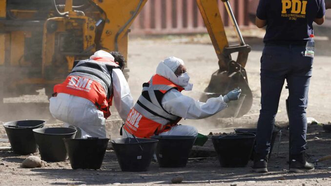 Inician histórica excavación en cuartel chileno en busca de desaparecidos de la dictadura