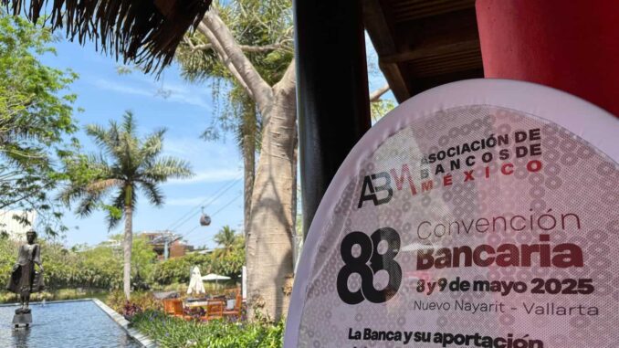 El sector financiero de México se alista para una reunión anual llena de retos económicos