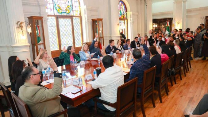 Aprueba Cabildo modificación a número en rubro de inversión