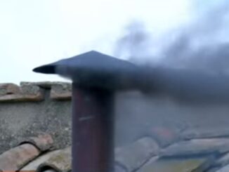 Fumata negra en el inicio del segundo día del cónclave