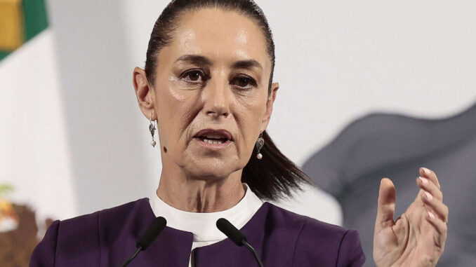 Sheinbaum felicita al papa León XIV y reafirma compromiso con la paz mundial