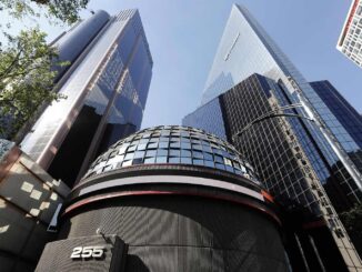 Bolsa de México cae 1.88%, contrario al alza en índices en EE.UU. tras comentarios de Trump