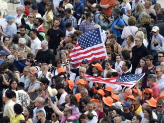 Católicos latinos de Chicago esperan que León XIV ablande el corazón de Trump