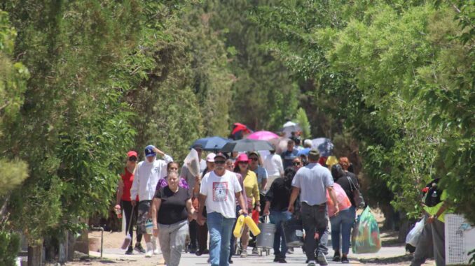 Visitaron más de 13 mil chihuahuenses panteones municipales del 9 al 11 de mayo