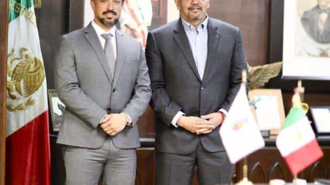 Recibe alcalde Pérez Cuéllar visita del representante de New México Border Authority