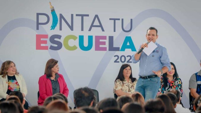 Inicia alcalde programa “Pinta tu escuela” en Secundaria Técnica 32