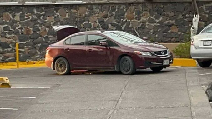 Abandonan dos cuerpos afuera de iglesia en Culiacán, Sinaloa