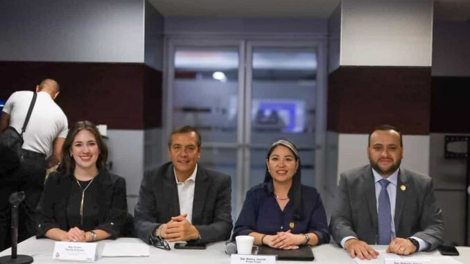 Avanza iniciativa para crear unidades contra violencia de género en municipios