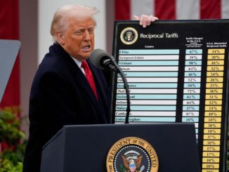 Corte federal de EE.UU. bloquea política arancelaria de Trump por excederse en poderes