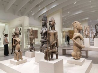 El Met de Nueva York exhibe mil 800 obras de África, América y Oceanía en una renovada ala