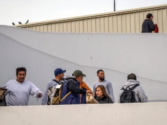 Embajada de EE.UU. en México promueve la autodeportación de migrantes