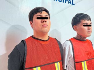 Arrestan a dos con pistolas 9 milímetros en Salvárcar