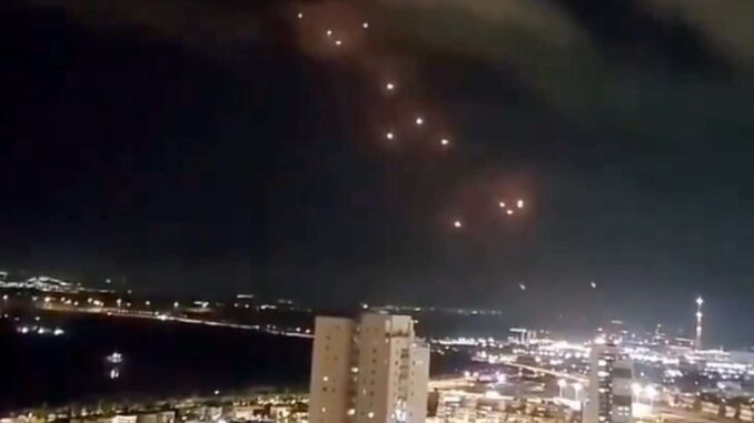 Con ataque a Irán, Israel no solo se protege a sí mismo sino también al mundo: embajadora Einat Kranz Neiger