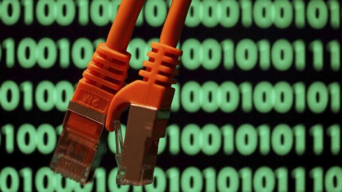 Piden mayor regulación en México ante fraudes digitales por suplantación de identidad