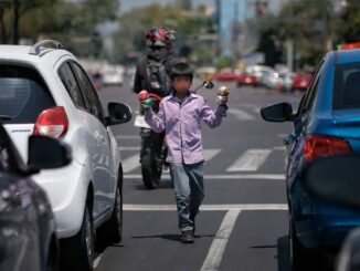 138 millones de niños laboran para ayudar a sus familias
