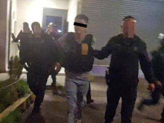 Detienen al ‘Che Che’ al salir del Hospital Balbuena; familiares intentaron rescatarlo