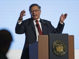 Menor que atacó a precandidato en Colombia integró programa de Petro y era «conflictivo»