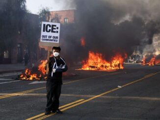 «Estos disturbios sólo fortalecen nuestra determinación»: Trump