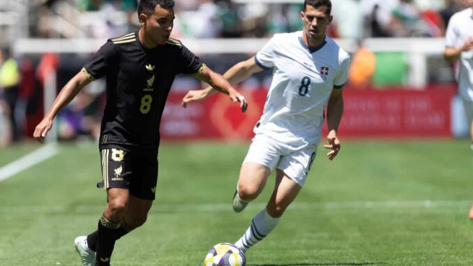 Suiza le gana 1-0 a México en los primeros 45 minutos en Utah