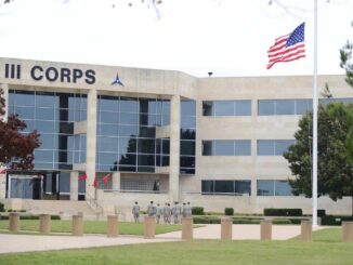 Absuelta la primera migrante juzgada por allanar la zona militar fronteriza de Texas