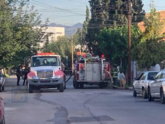 Incendio daña vivienda en la colonia Obrera