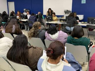 Inicia el cobro de becas académicas del Gobierno Municipal para alumnos de 1° y 2° de primaria