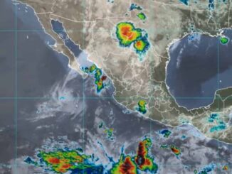«Flossie», como tormenta tropical, se aleja de las costas del Pacifico mexicano