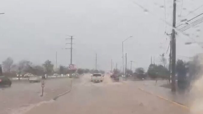 Alertan por lluvias torrenciales en la ciudad de Chihuahua