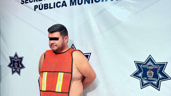 Lo detienen por golpear a su esposa, se encontraba armado