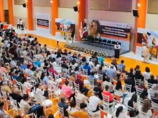 Sección 8 del SNTE Y FOVISSSTE realizan entrega de históricos beneficios a trabajadores federales