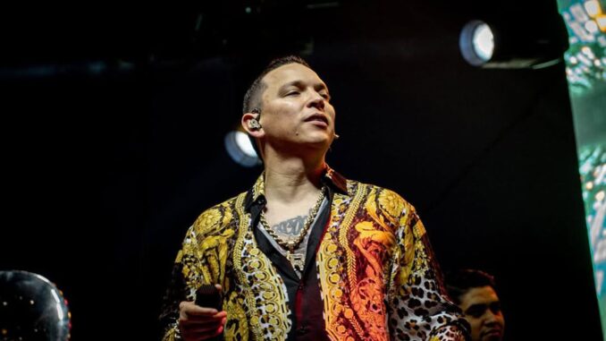 Retiran visa al cantante Javier Rosas; cancela gira por EE.UU.