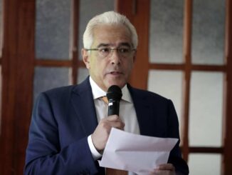 SIP denuncia intento de censura contra Héctor de Mauleón y El Universal