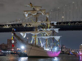 Regresan a México 180 cadetes del Buque Cuauhtémoc tras accidente de NY