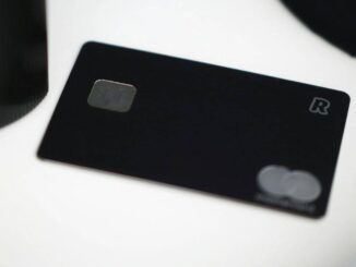 Desmantelan red de estafadores integrada por exempleados de bancos