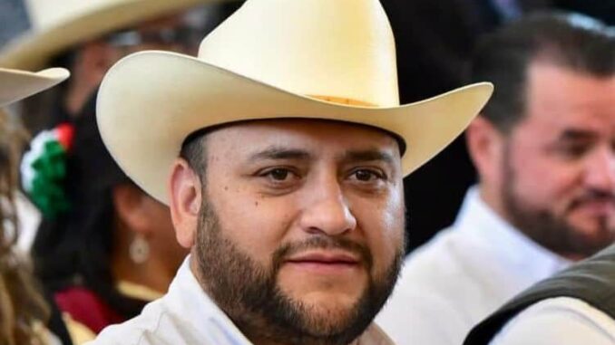 Ineptitud de Federación causó nuevo cierre de frontera para el ganado: Arturo Medina