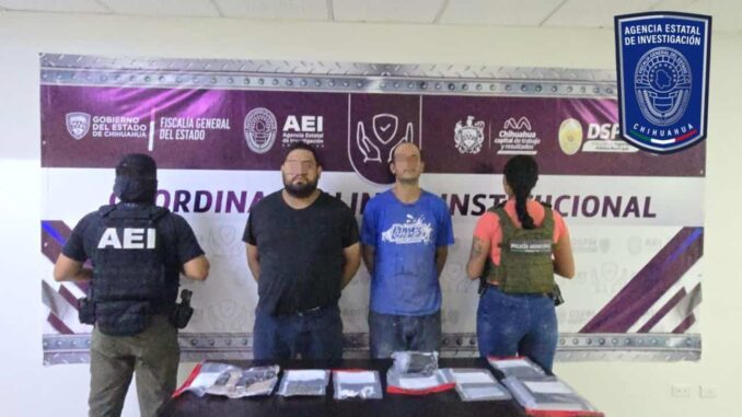 En cateo detienen a dos hermanos en la colonia Robinson; aseguran droga y arma de fuego