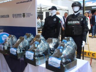 Entregan equipamiento a policías de 21 municipios en Meoqui